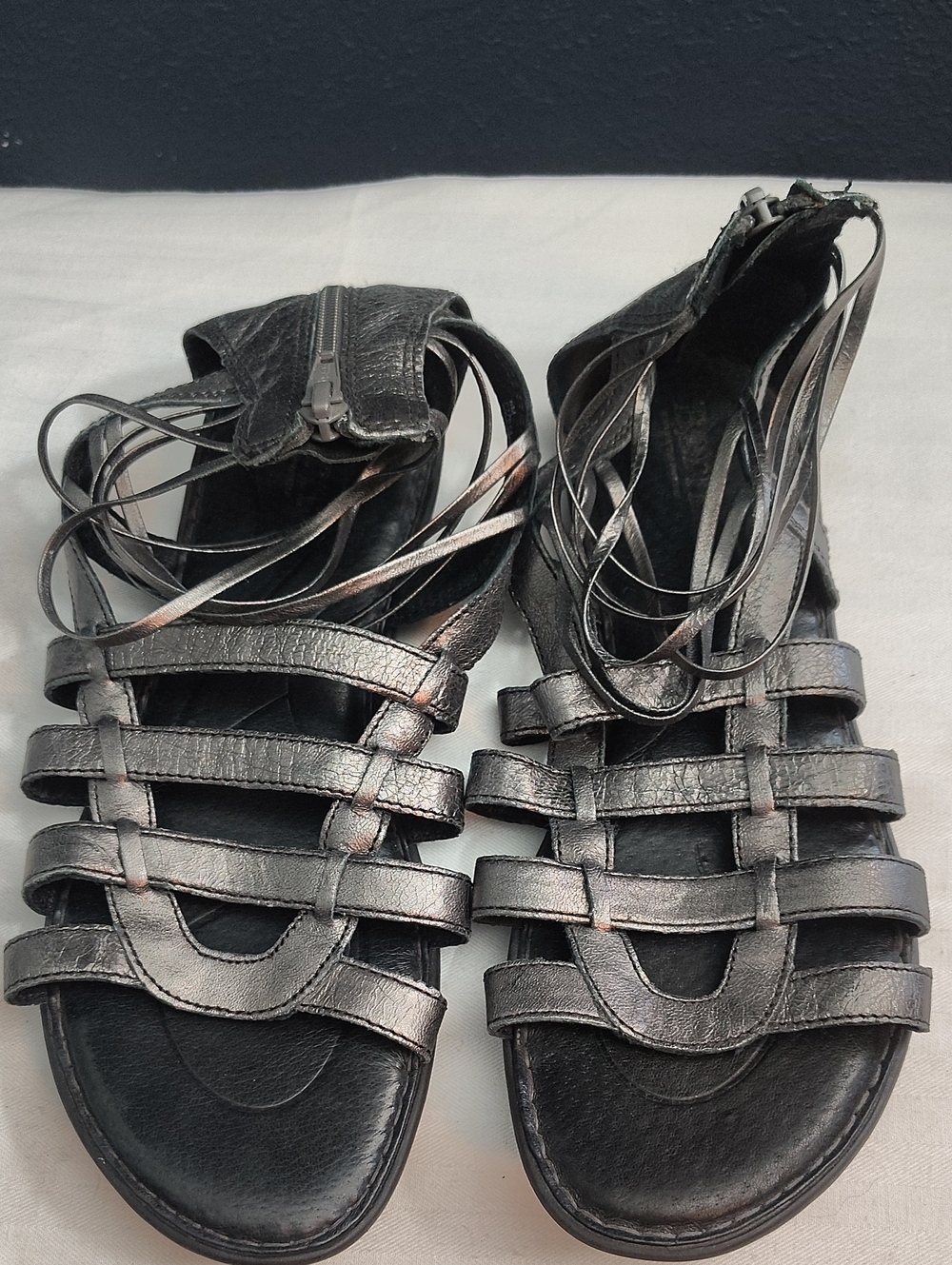 Born Metallic Pewter Leather Strappy Caged Gladiator Sandals Size 8
